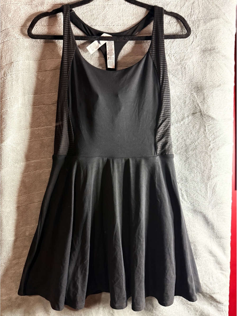 Victoria’s Secret VSX Activate Racerback Athletic Dress M Built In Shorts NWOT